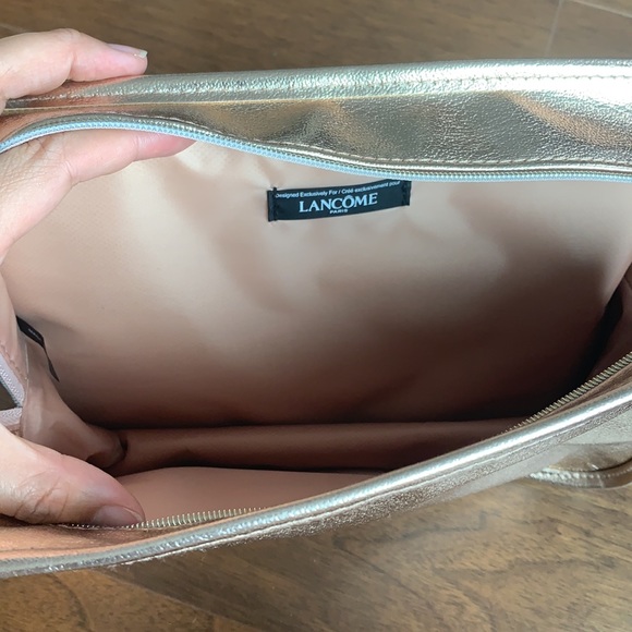 Brand new Lancôme makeup bag - Picture 3 of 3